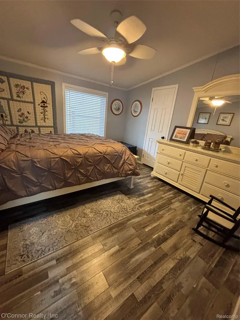 575 Blue Lake Court Kimball Township MI 48074