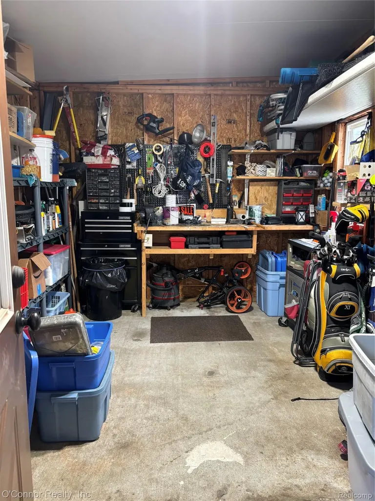 575 Blue Lake Court Kimball Township MI 48074