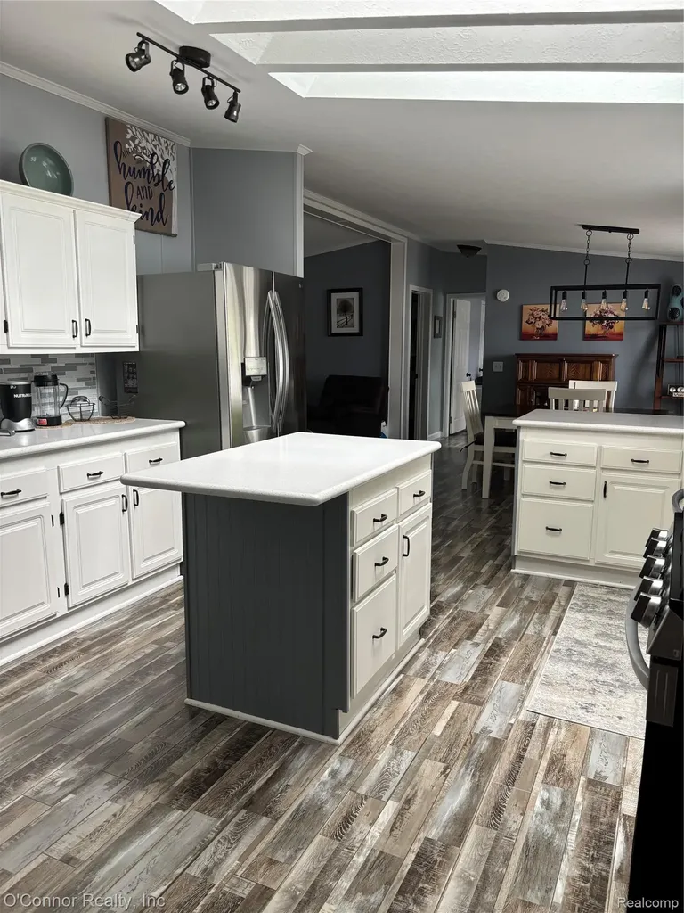 575 Blue Lake Court Kimball Township MI 48074