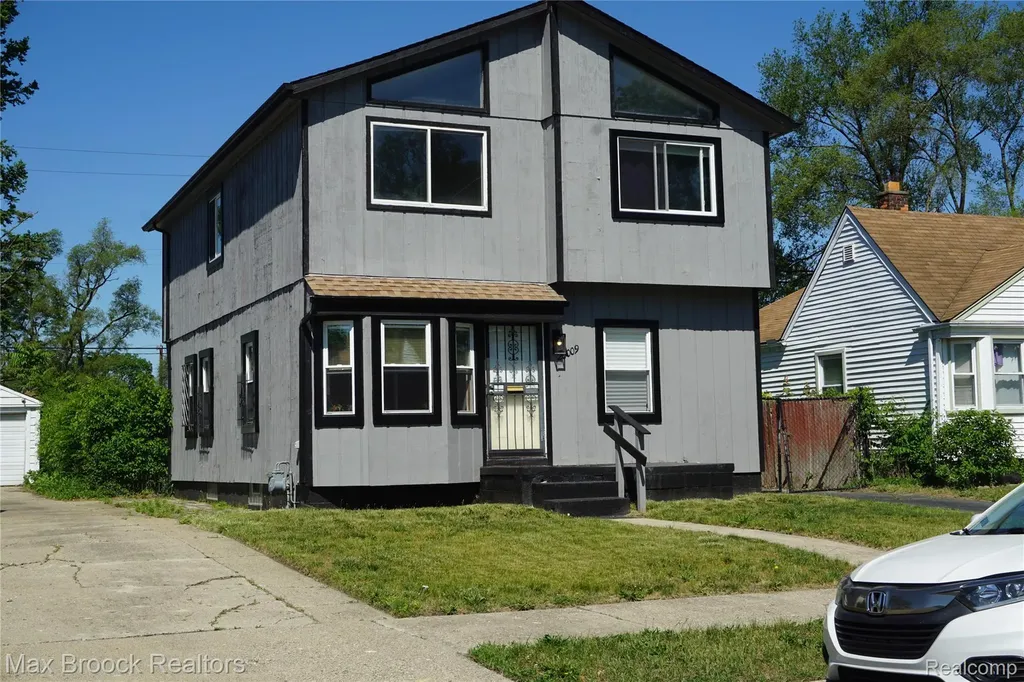 20009 Indiana Street Detroit City MI 48221