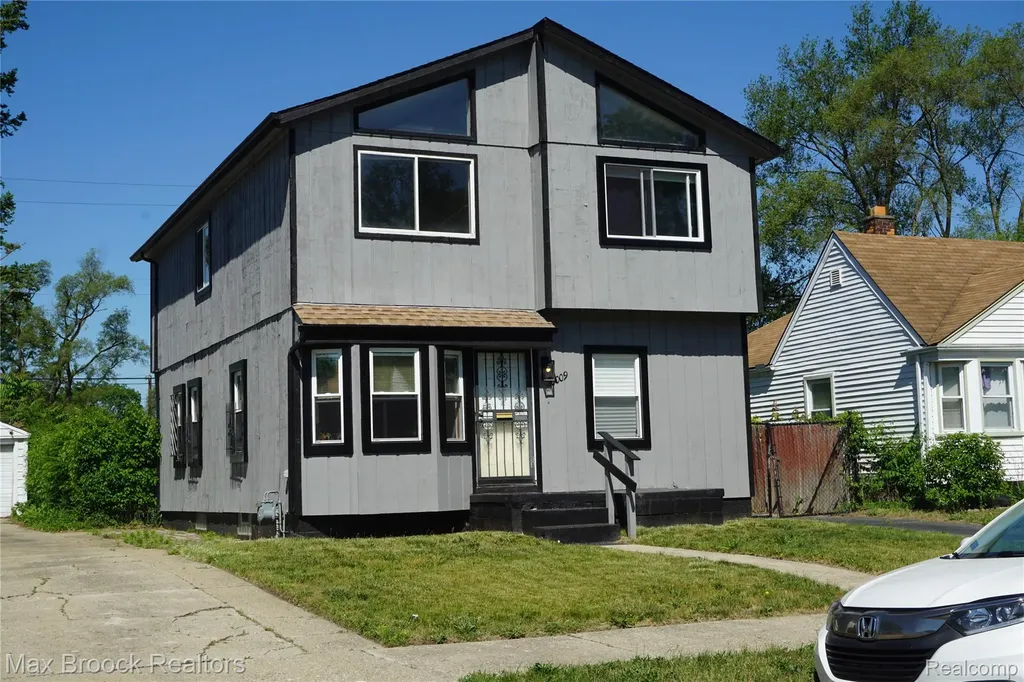 20009 Indiana Street Detroit City MI 48221