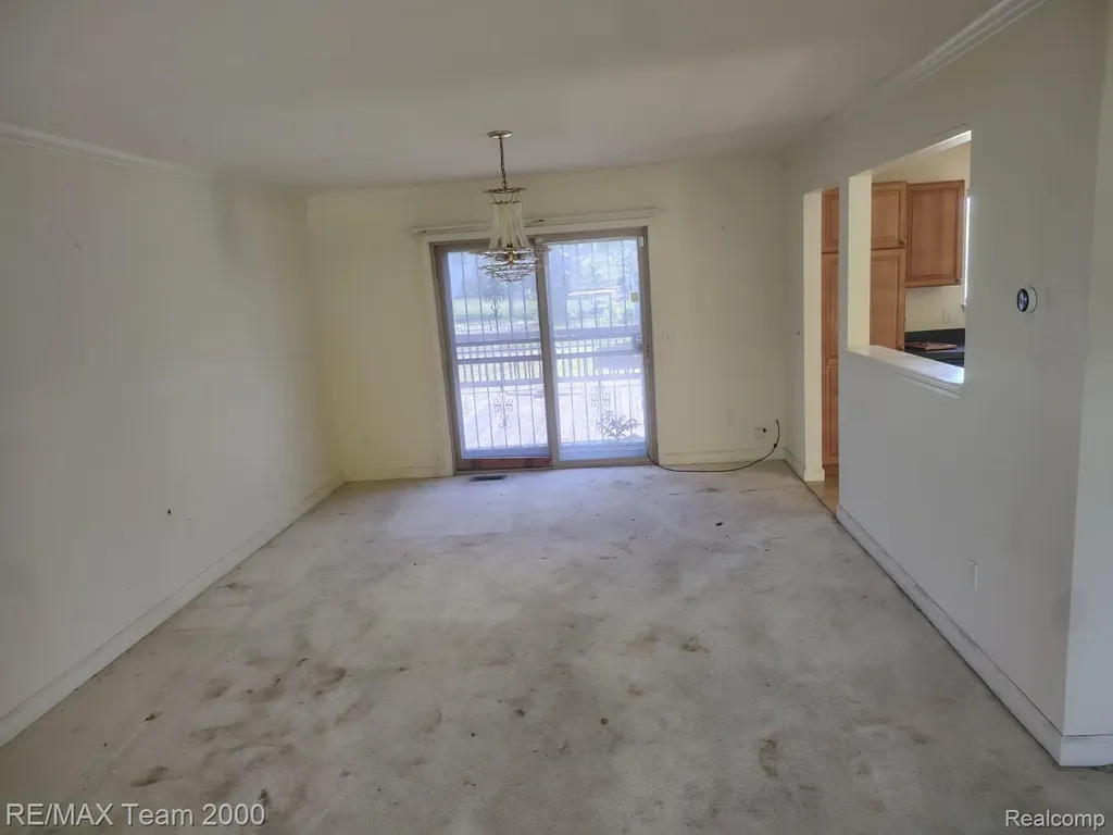 19452 Troy Place Detroit City MI 48203