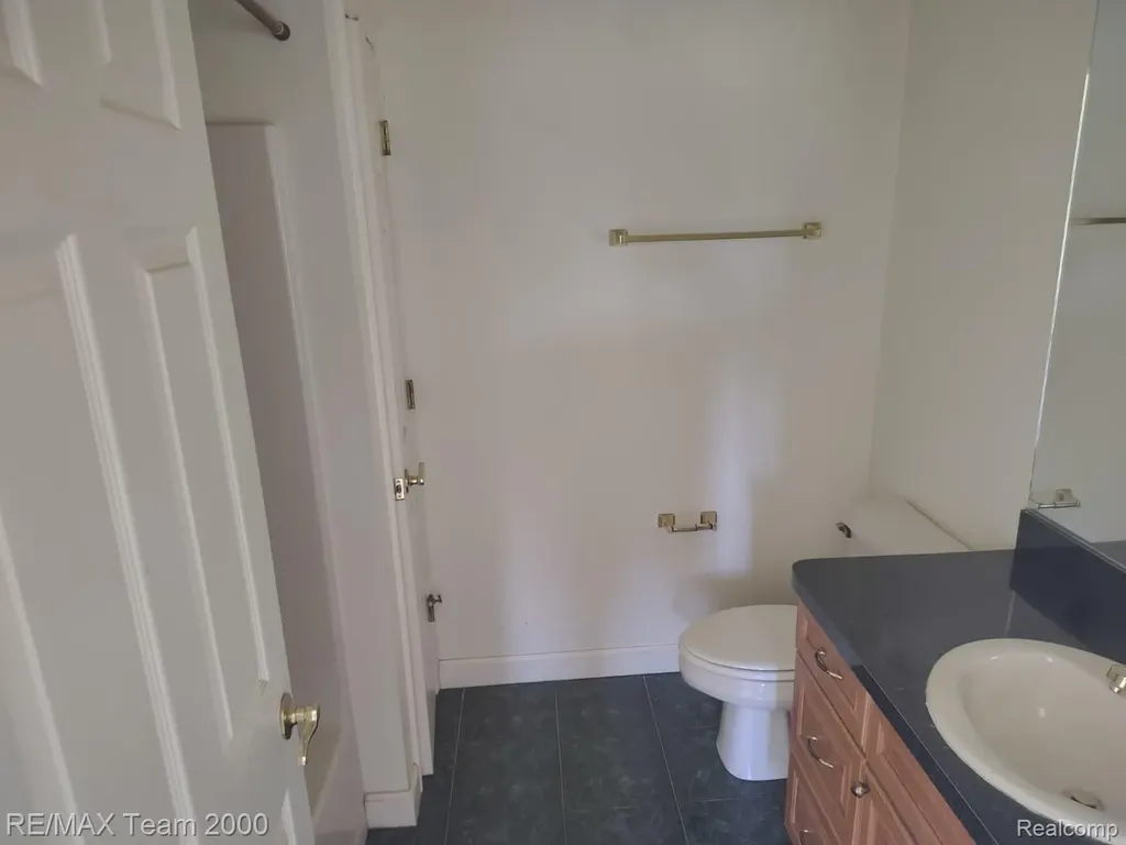 19452 Troy Place Detroit City MI 48203