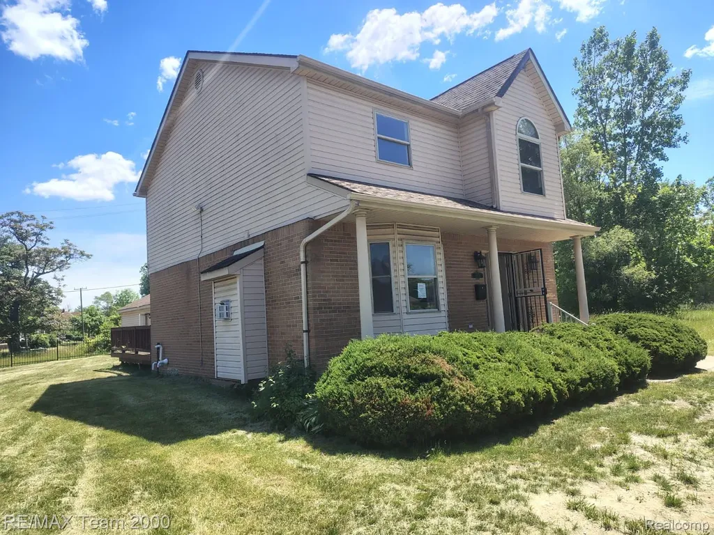 19452 Troy Place Detroit City MI 48203