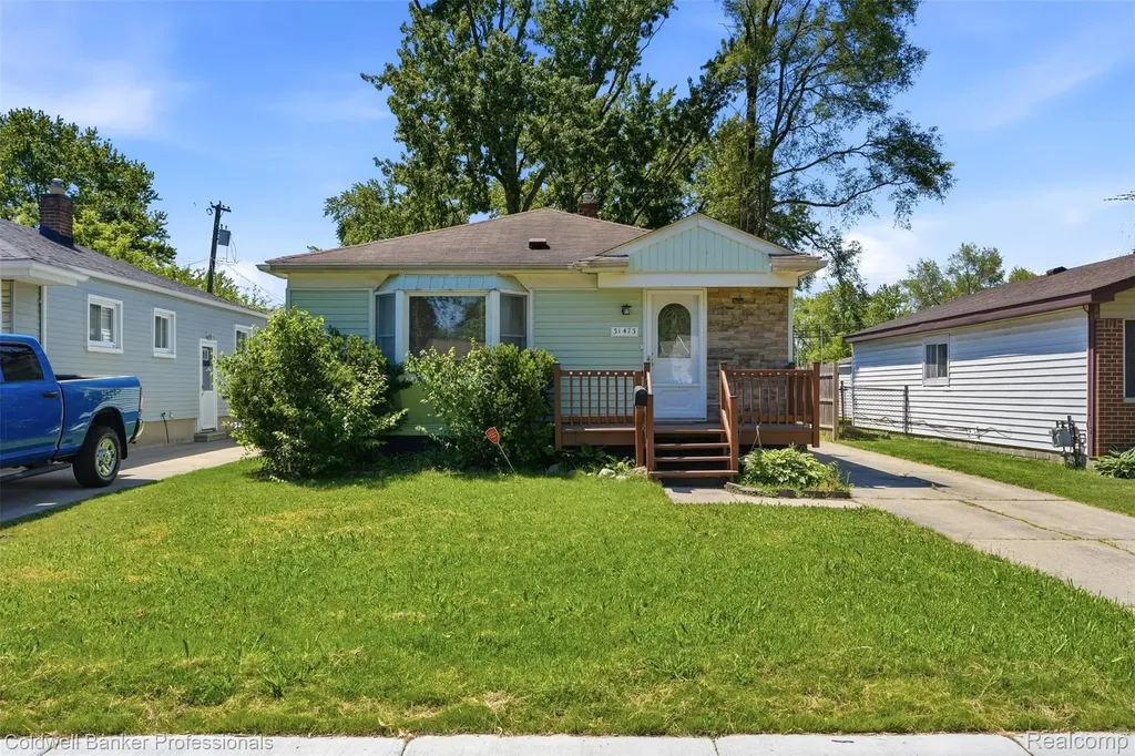 31473 Hazelwood Street Westland City MI 48186
