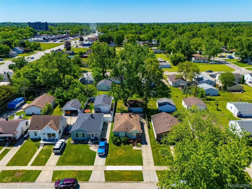 31473 Hazelwood Street Westland City MI 48186