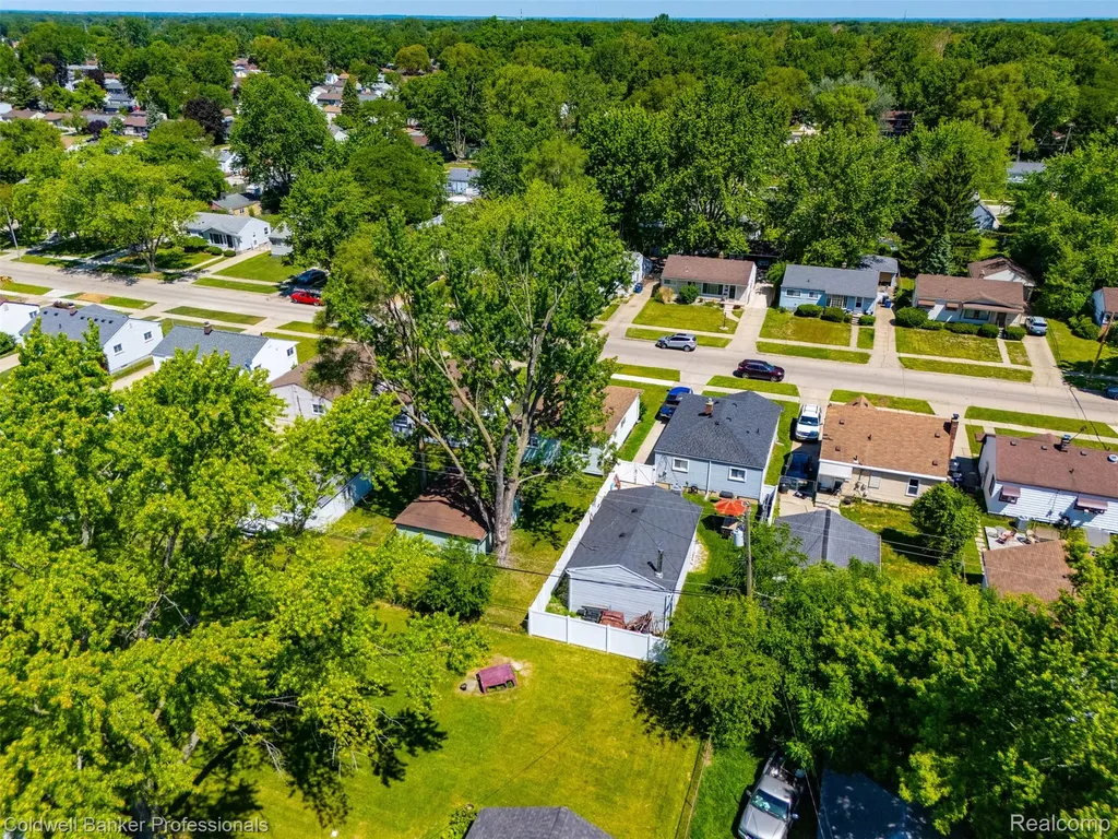 31473 Hazelwood Street Westland City MI 48186