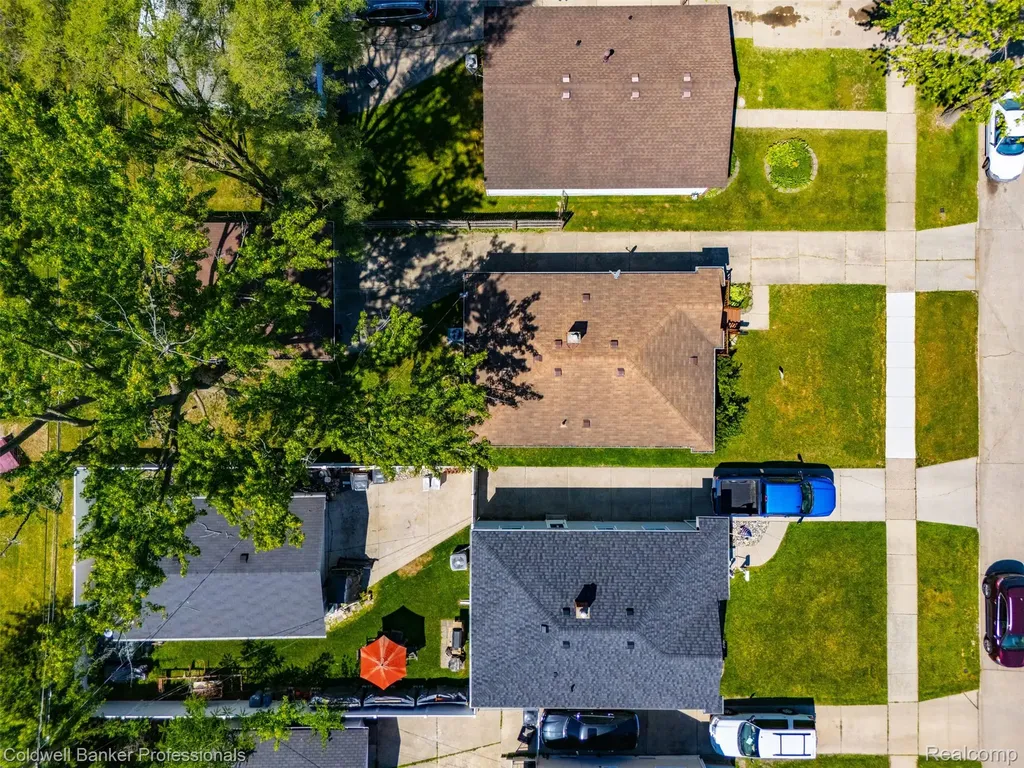 31473 Hazelwood Street Westland City MI 48186