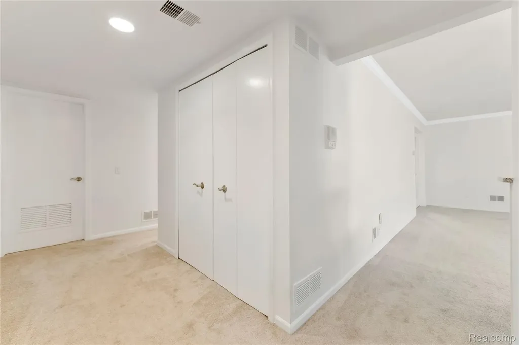 21096 Boulder Circle Northville City MI 48167