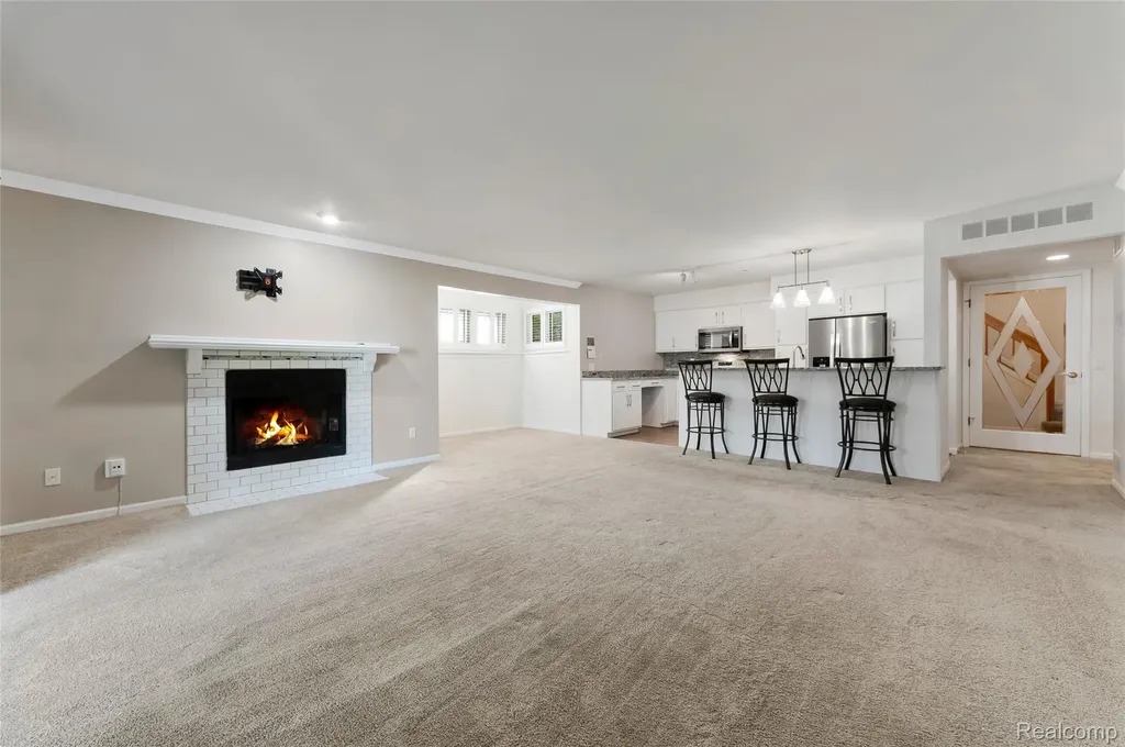 21096 Boulder Circle Northville City MI 48167