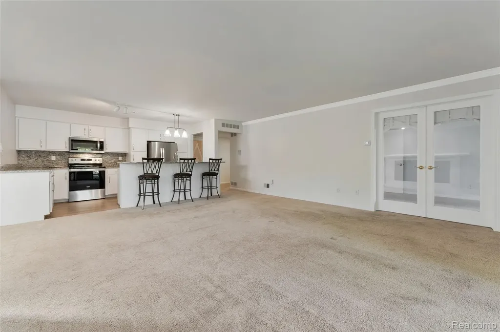 21096 Boulder Circle Northville City MI 48167