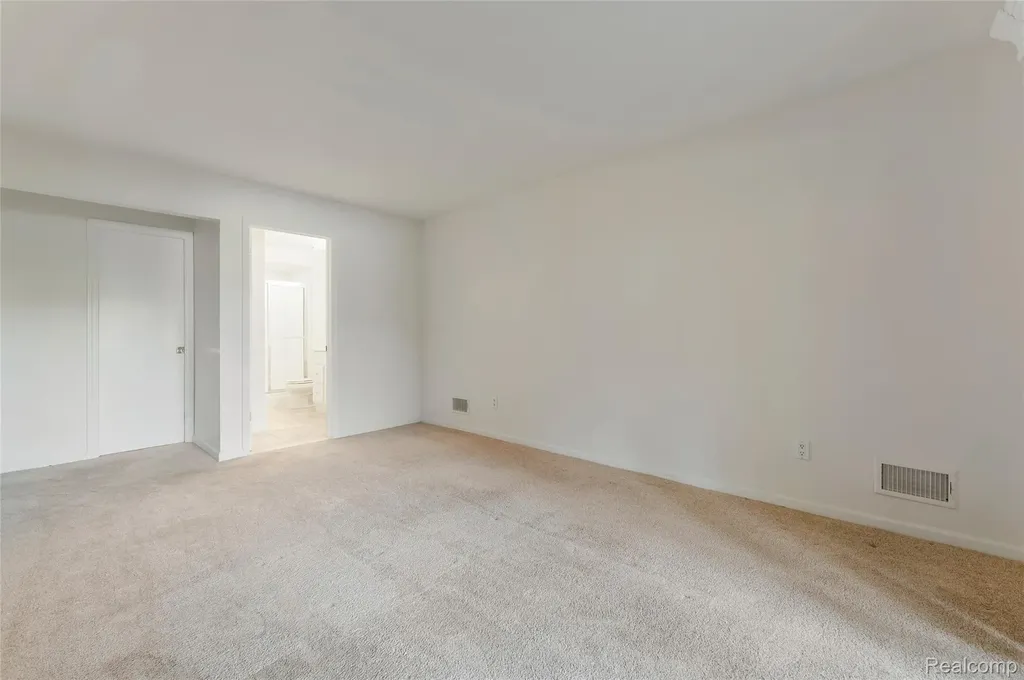 21096 Boulder Circle Northville City MI 48167