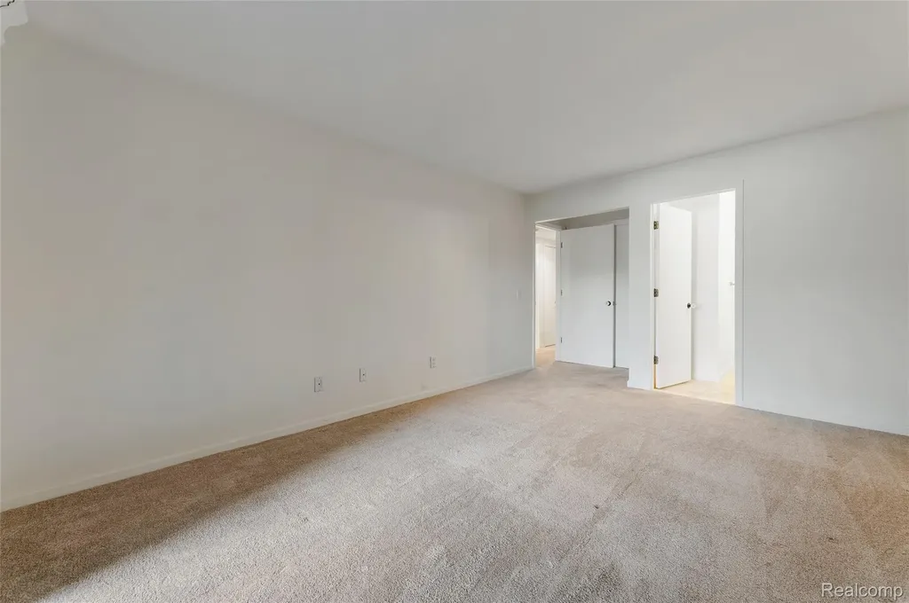 21096 Boulder Circle Northville City MI 48167