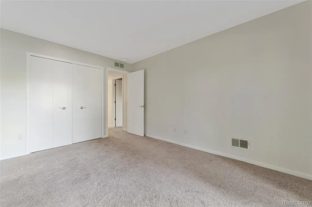 21096 Boulder Circle Northville City MI 48167