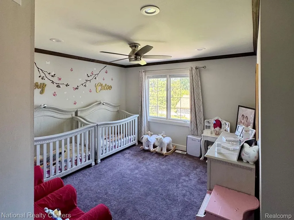 39376 Heatherbrook Drive Farmington Hills City MI 48331