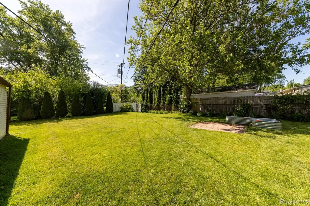 9049 Marlowe Avenue Plymouth Charter Township MI 48170