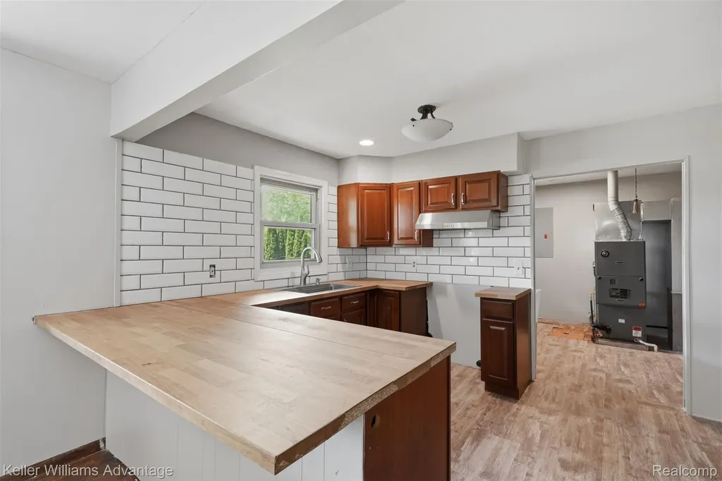 48053 Harris Road Sumpter Township MI 48111