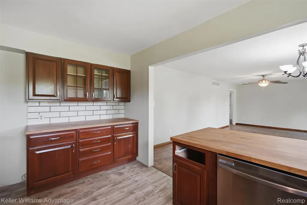 48053 Harris Road Sumpter Township MI 48111