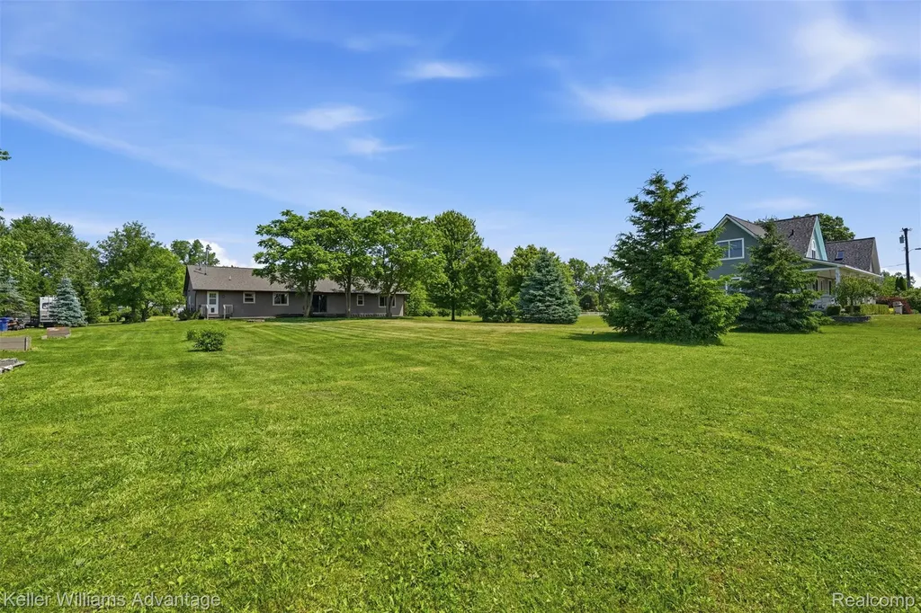 48053 Harris Road Sumpter Township MI 48111
