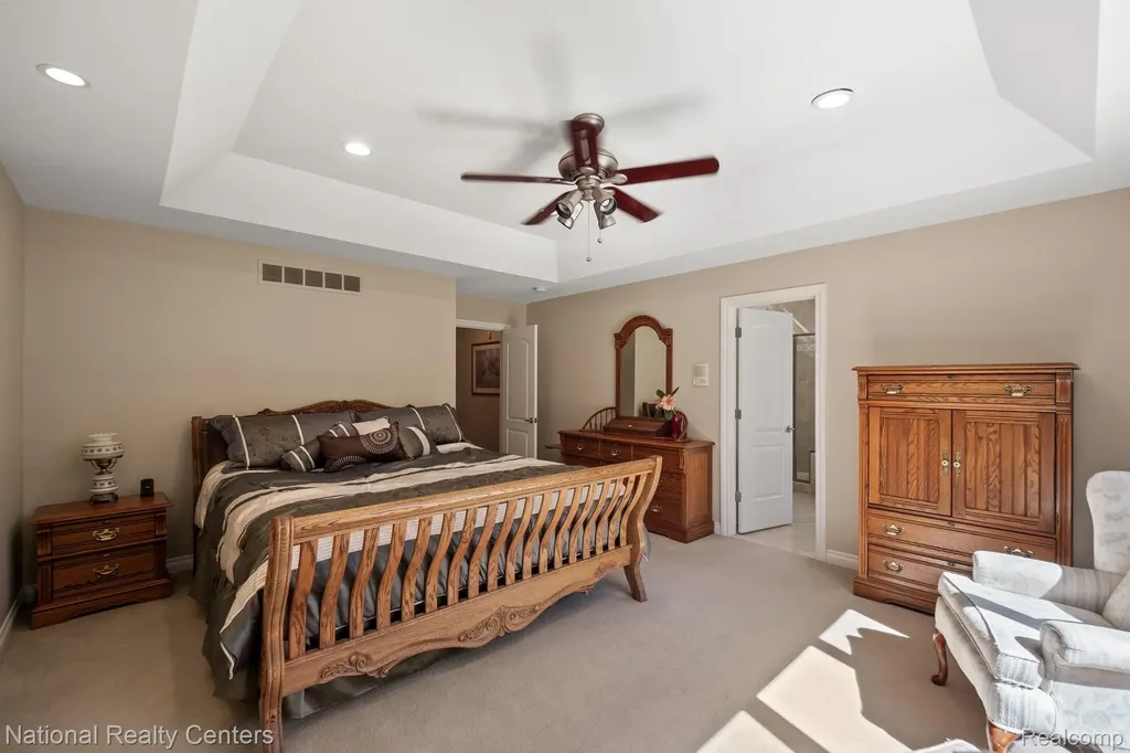 10180 Hadley Road Independence Charter Township MI 48348