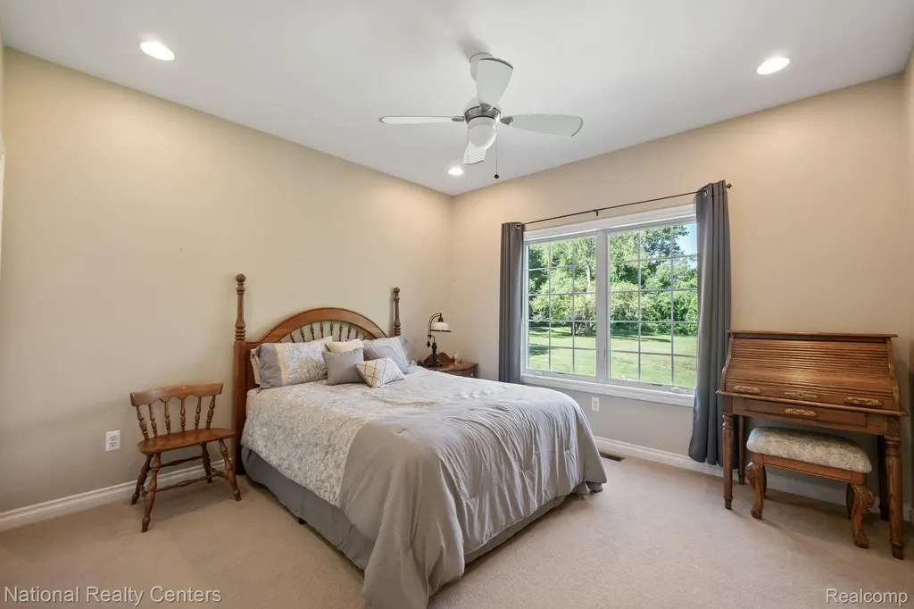 10180 Hadley Road Independence Charter Township MI 48348