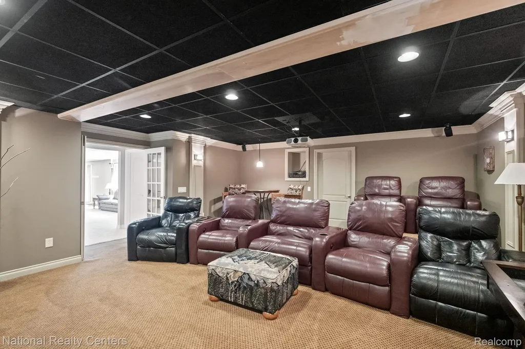 10180 Hadley Road Independence Charter Township MI 48348