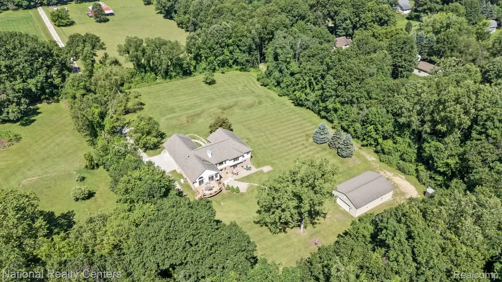10180 Hadley Road Independence Charter Township MI 48348