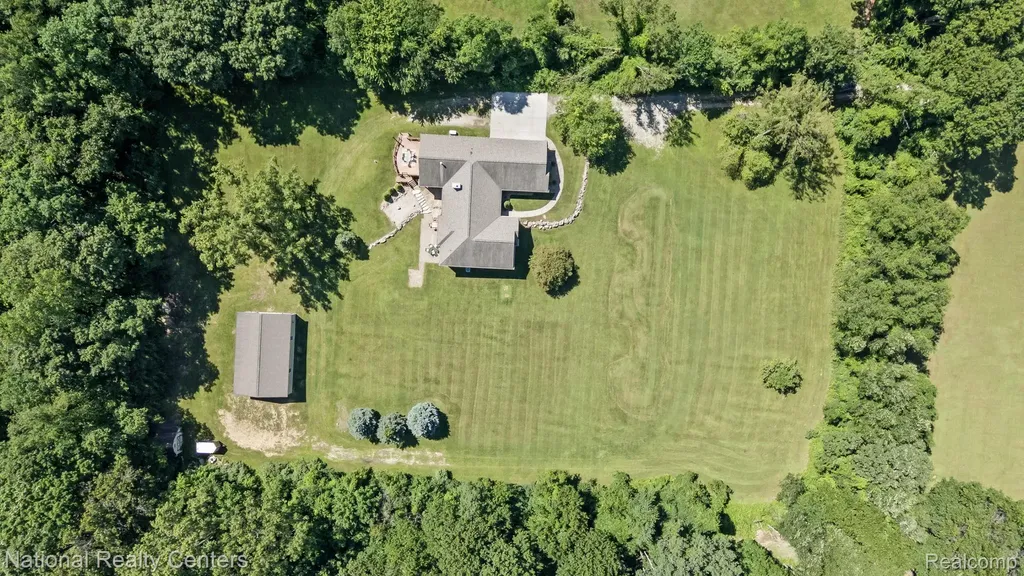 10180 Hadley Road Independence Charter Township MI 48348