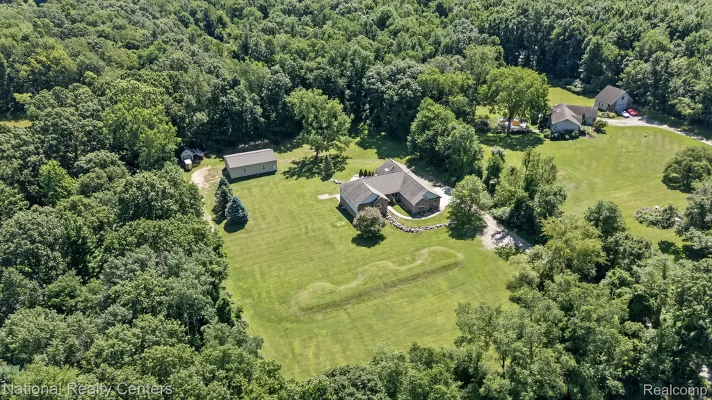 10180 Hadley Road Independence Charter Township MI 48348
