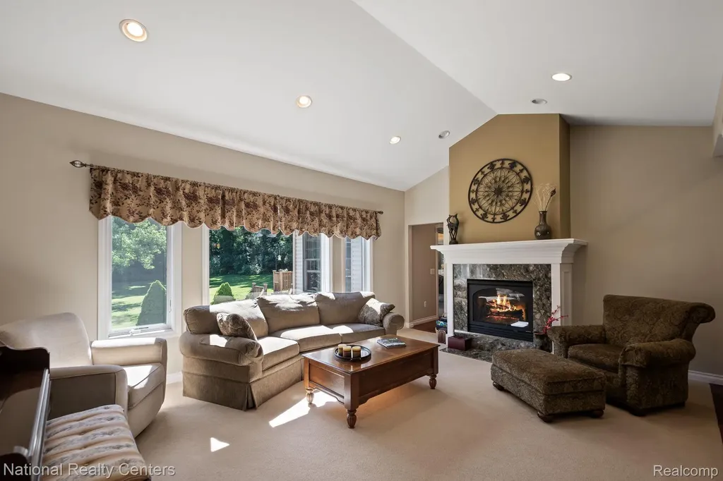 10180 Hadley Road Independence Charter Township MI 48348