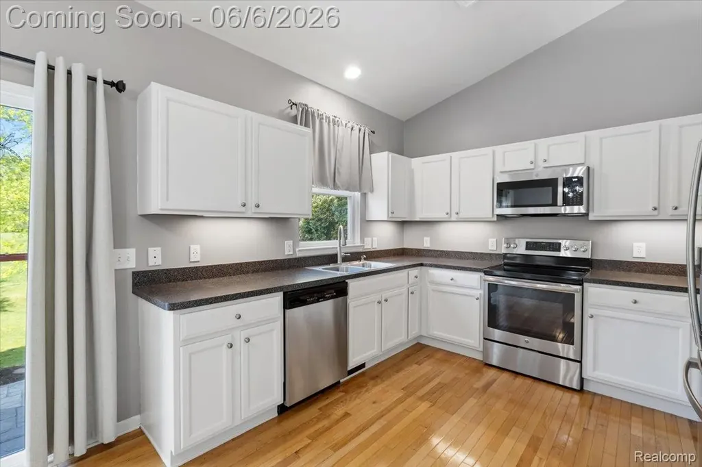 989 Callaway Court Oceola Township MI 48843
