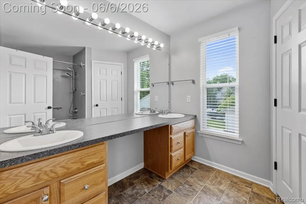 989 Callaway Court Oceola Township MI 48843