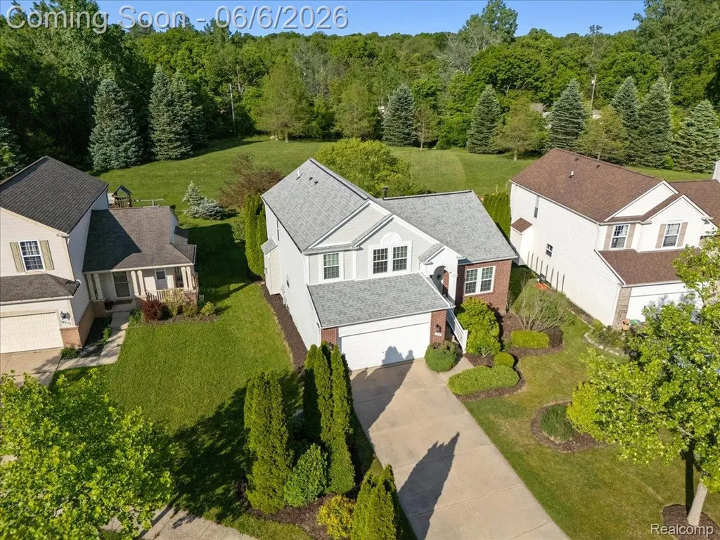 989 Callaway Court Oceola Township MI 48843