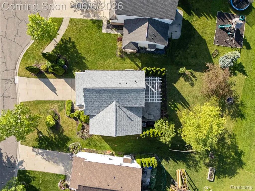 989 Callaway Court Oceola Township MI 48843