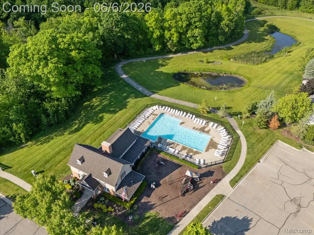 989 Callaway Court Oceola Township MI 48843