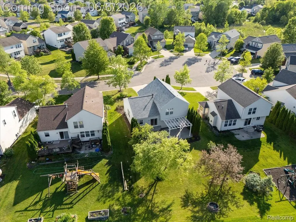 989 Callaway Court Oceola Township MI 48843