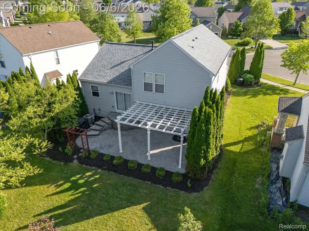 989 Callaway Court Oceola Township MI 48843