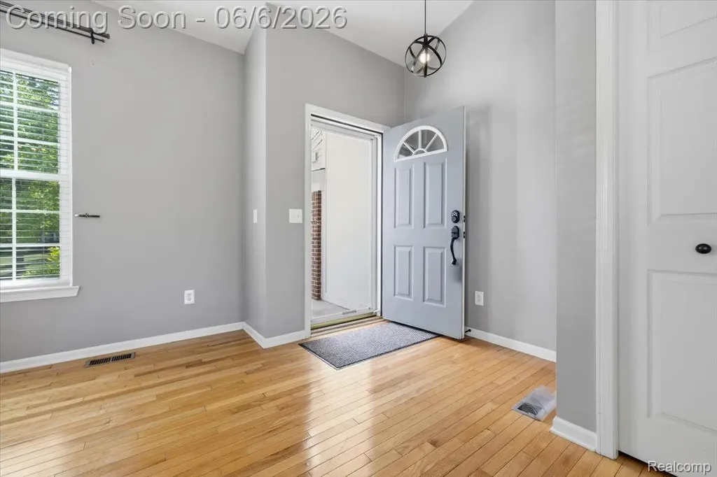 989 Callaway Court Oceola Township MI 48843