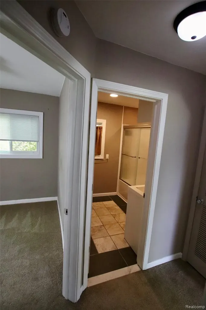 7044 Desmond Road Waterford Charter Township MI 48329
