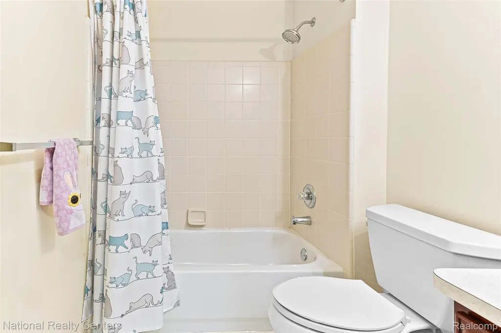 49277 Silver Birch Circle Shelby Charter Township MI 48315