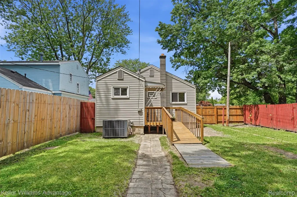 8235 Cornell Street Taylor City MI 48180