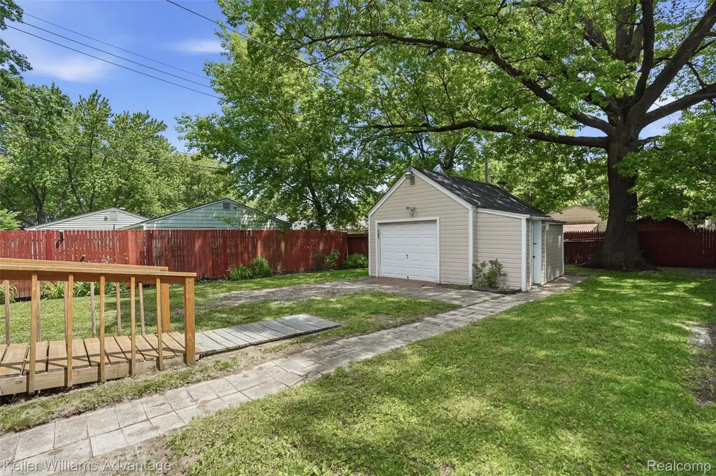 8235 Cornell Street Taylor City MI 48180