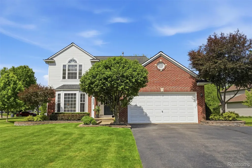 6263 Shadetree Court Genoa Township MI 48843