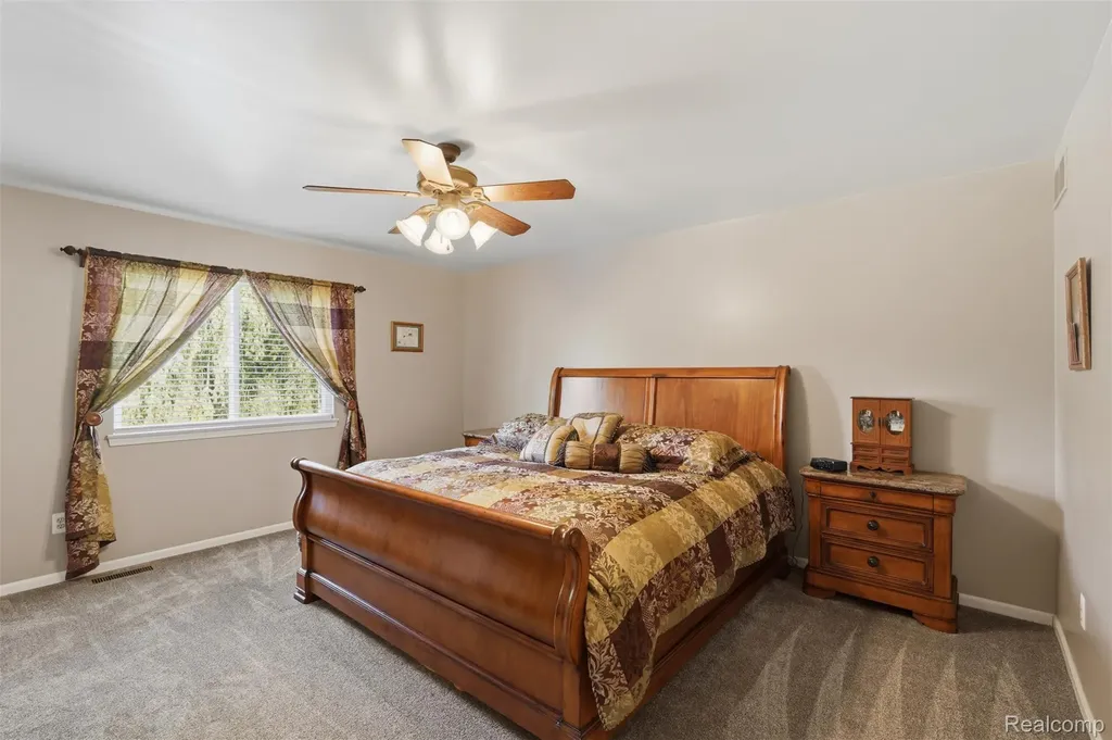 6263 Shadetree Court Genoa Township MI 48843