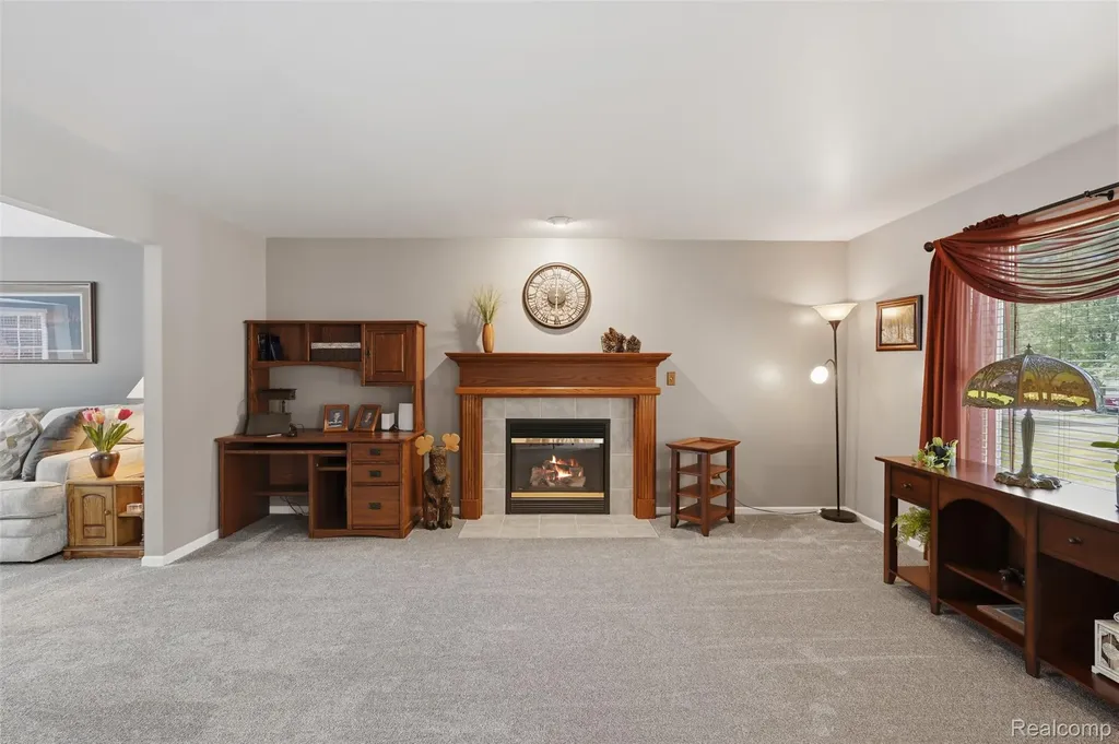 6263 Shadetree Court Genoa Township MI 48843