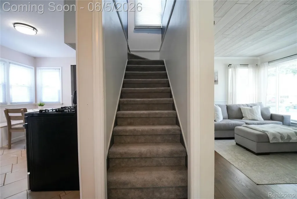 6848 Cardwell Street Garden City City MI 48135