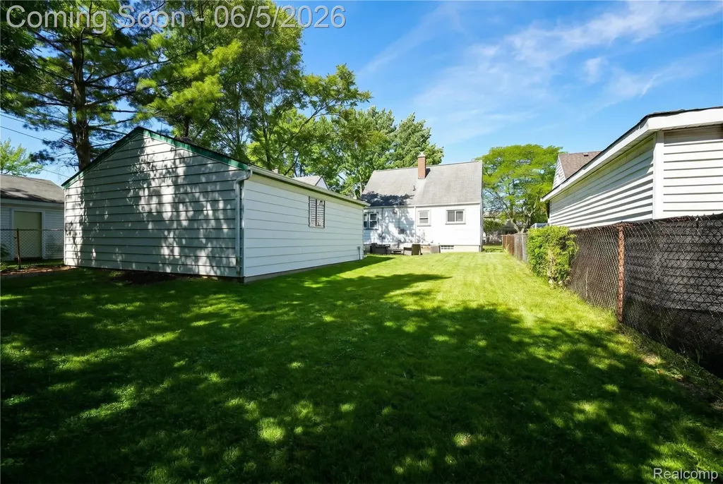 6848 Cardwell Street Garden City City MI 48135