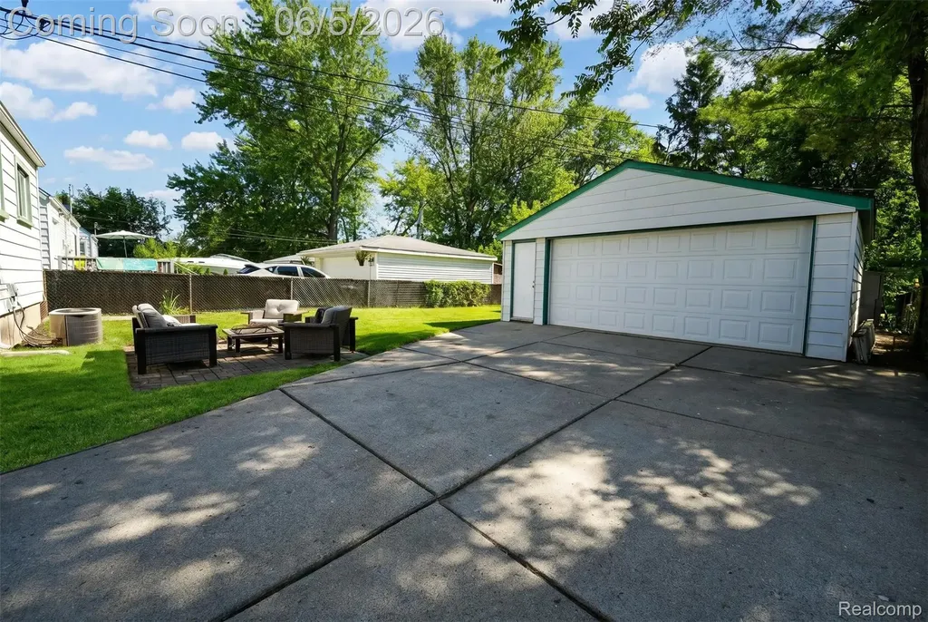 6848 Cardwell Street Garden City City MI 48135