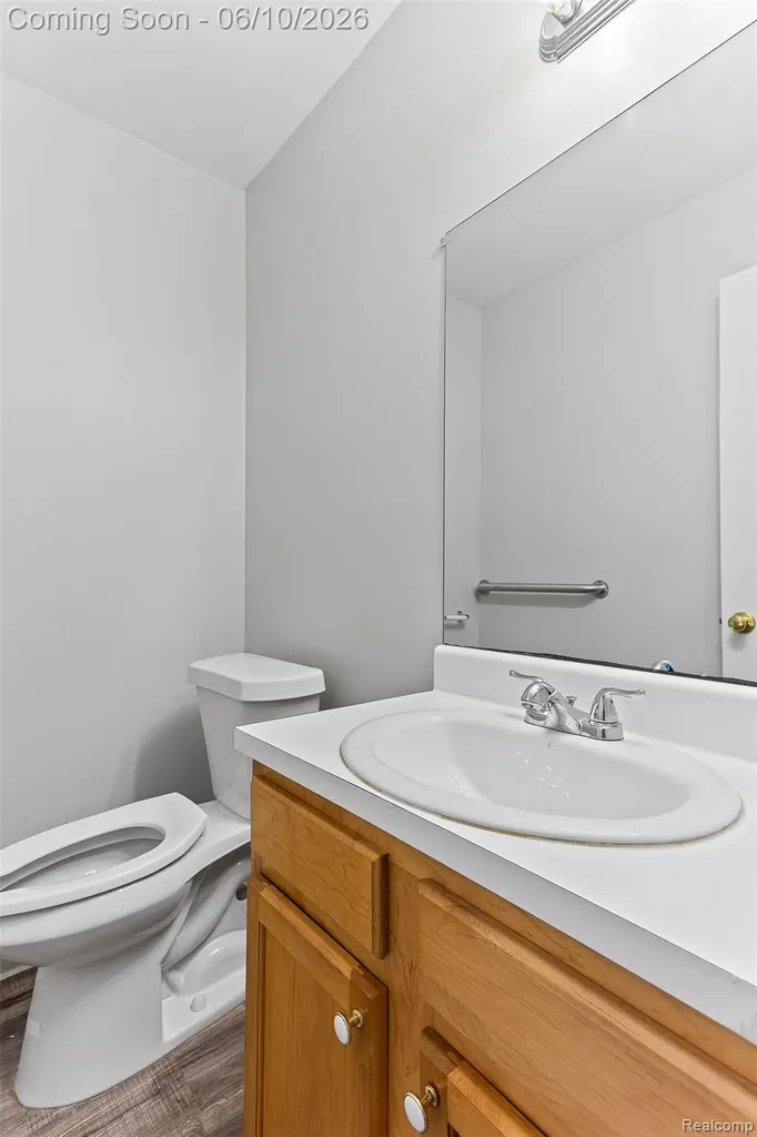 24973 Mayfair Street Flat Rock City MI 48134