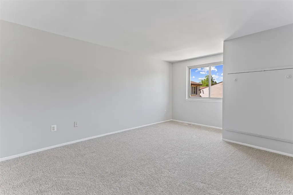 24973 Mayfair Street Flat Rock City MI 48134